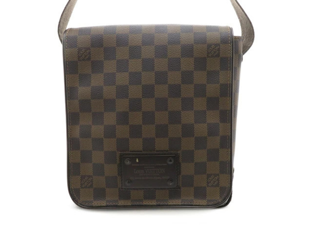 LOUIS VUITTON Brooklyn Damier Shoulder Bag